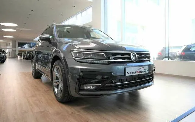 Volkswagen Tiguan 2.0TDI 150PK DSG*R-LINE*VELE OPTIES*AAN TOPPRIJS ! Image 5