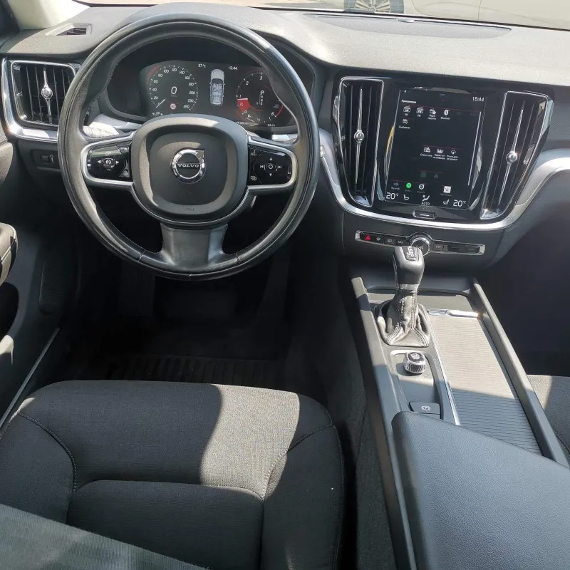 Volvo V60 Cross Country 2.0 Image 7